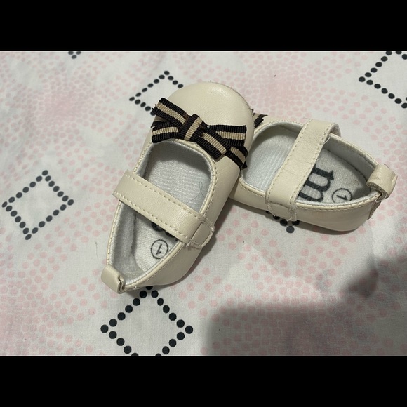 footwear for babies from 0 to 6 months. - Picture 3 of 16